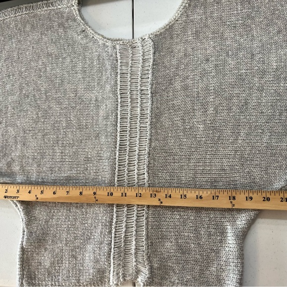 Miilla Rabbit Fur Nylon Blend Sweater Poncho Cape Batwing Sleeves Gray Medium - Picture 5 of 12